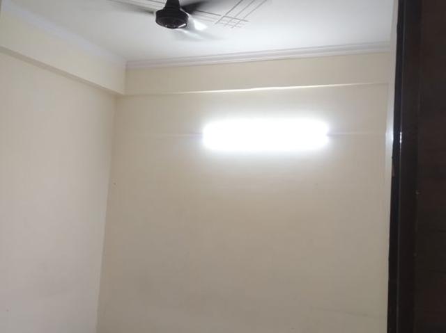 Flat for rent in Sector 45, Faridabad