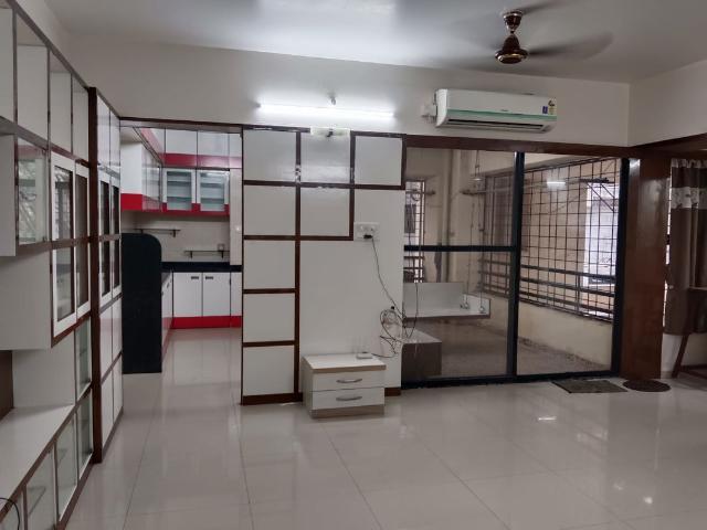 Flat for rent in Model Colony, Pune