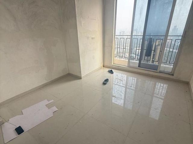Flat for rent in Naupada, Thane