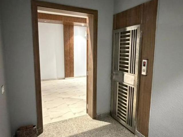 Flat for rent in Malibu Town, Gurugram