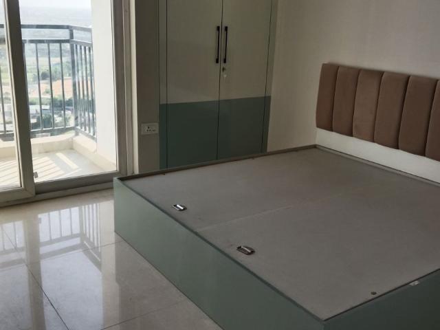 Flat for rent in Gari Samastpur, Noida