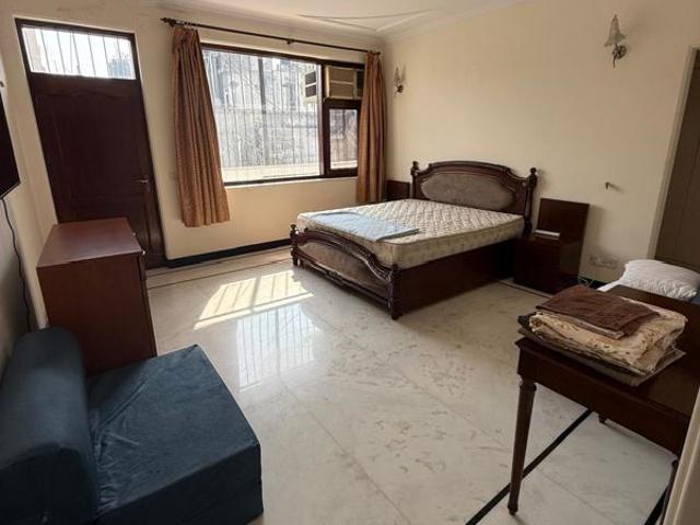 Villa for rent in Hauz Khas, Delhi