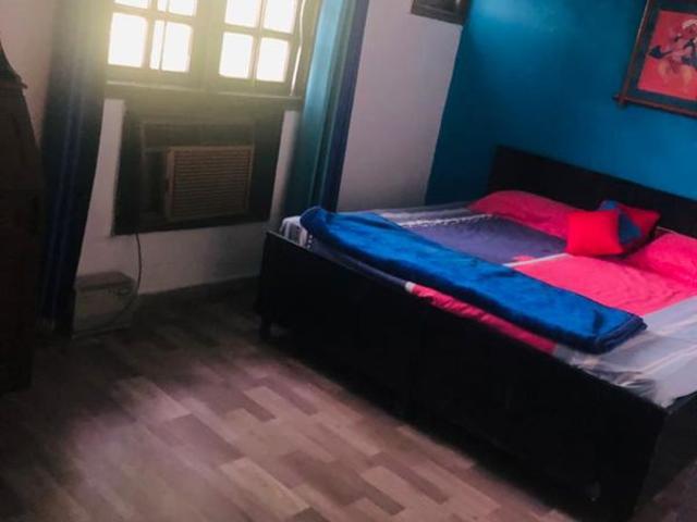 Villa for rent in Deri
