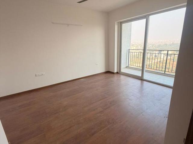 Flat for rent in Sector 43, Noida