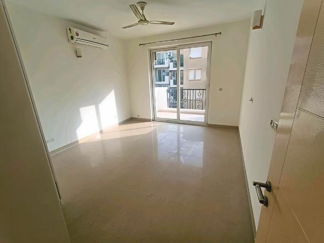 Flat for rent in Emerald Estate, Gurugram