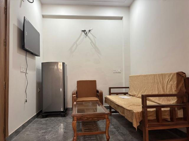 Flat for rent in Sector 61, Gurugram