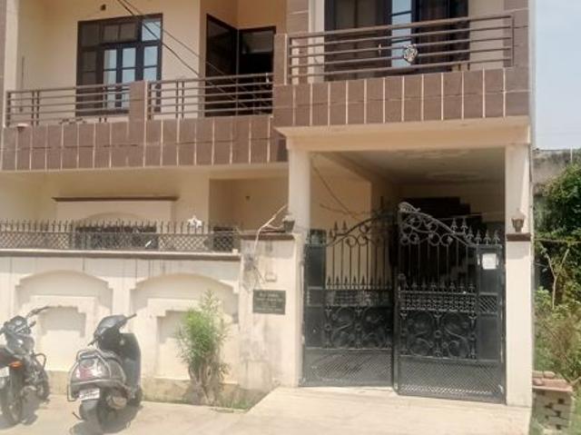 Property for rent in Usar Barauli, Lucknow
