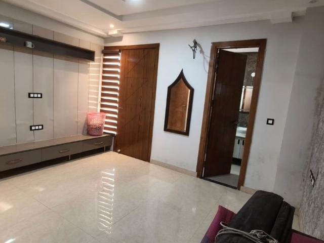 Property for rent in Hariana