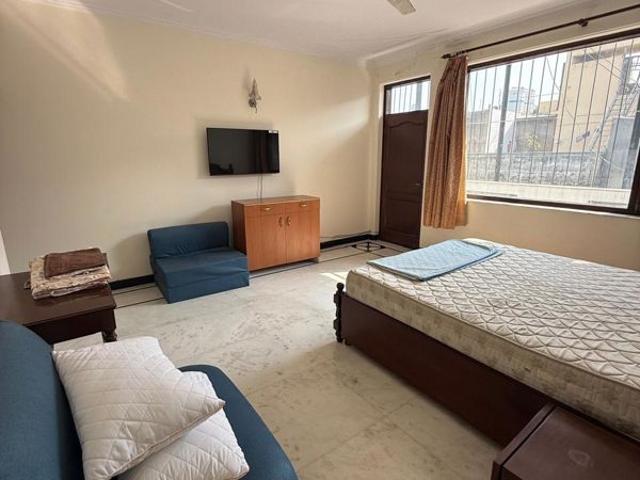 House for rent in Deri