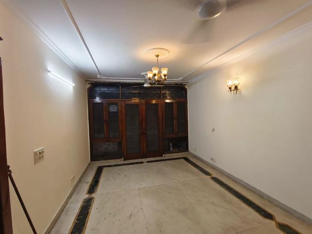 House for rent in Defence Colony, Delhi