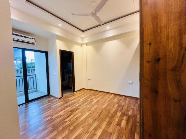 Flat for rent in Suncity Vatsal Valley, Gurugram