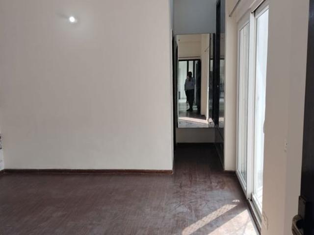 Flat for rent in Noida, Gautam Buddha Nagar