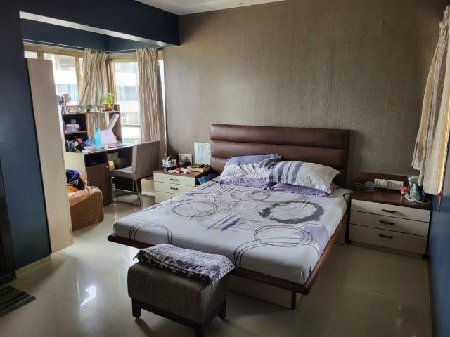 Flat for rent in Adarsh Nagar, Mumbai
