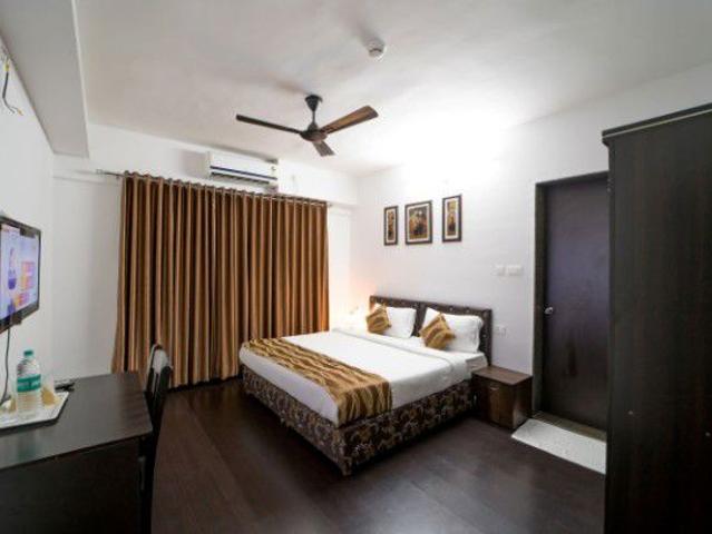 Flat for rent in Mandalay Lines, Pune