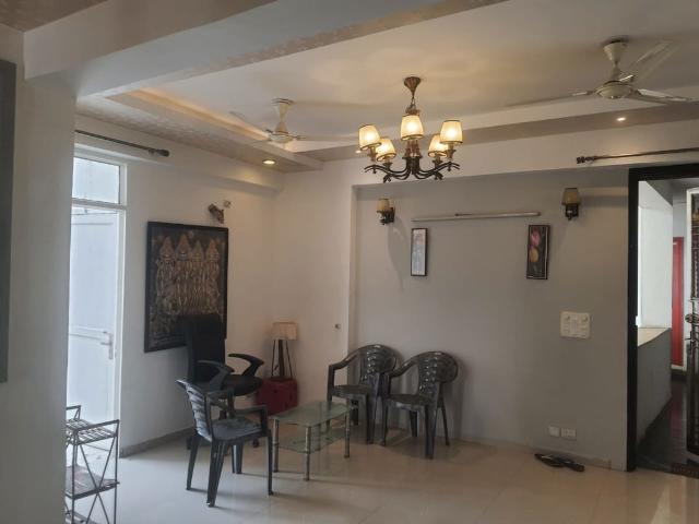 Flat for rent in Noida, Gautam Buddha Nagar
