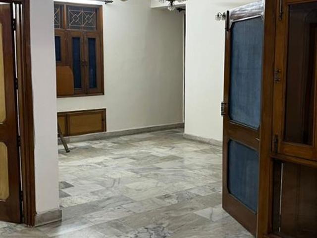 Flat for rent in Kamla Nagar, Delhi