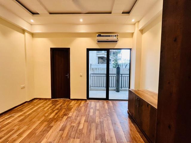 Flat for rent in Suncity Vatsal Valley, Gurugram