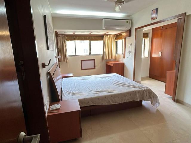 Flat for rent in Cumballa Hill, Mumbai City District