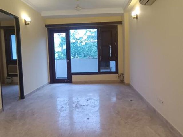 Property for rent in Deri