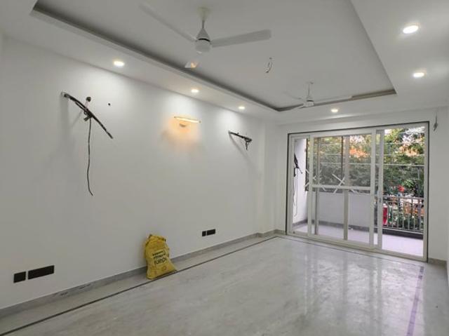 Property for rent in Deri