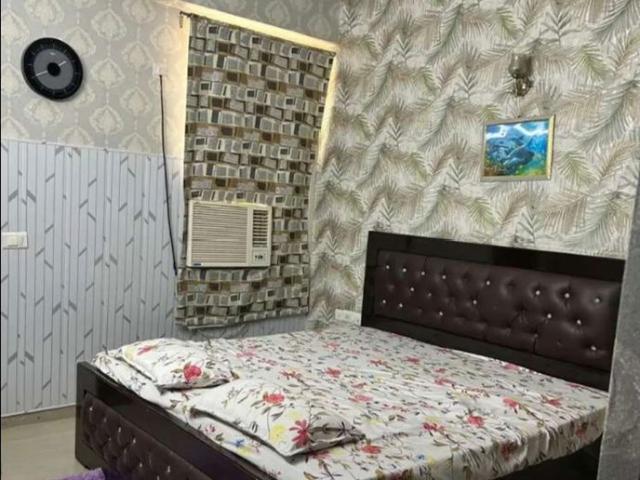 Flat for rent in Hazratganj, Lucknow