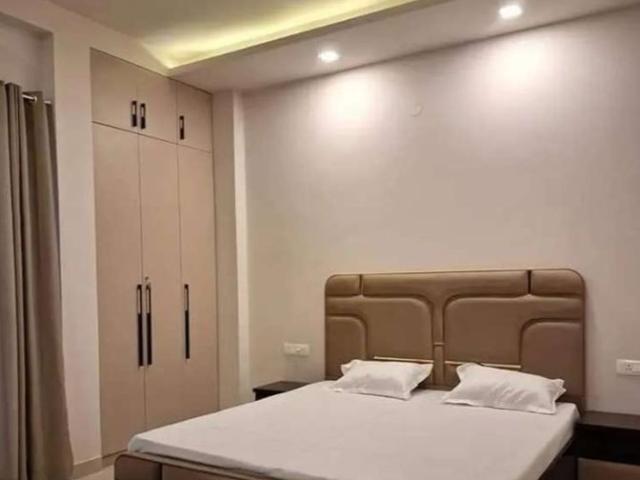 Flat for rent in Civil Lines, Lucknow