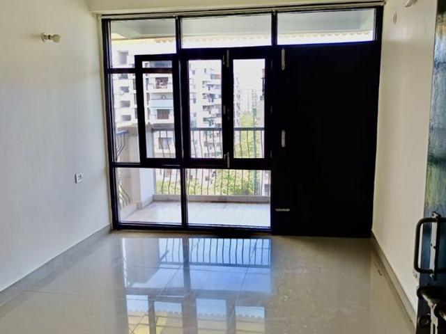 Flat for rent in South West Delhi, Deri