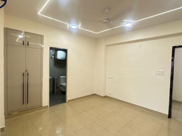 Flat for rent in Dwarka, Delhi