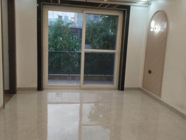 Flat for rent in Deri