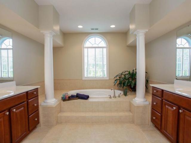 Property for rent in Chanakyapuri, Delhi