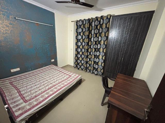 Property for rent in Deri