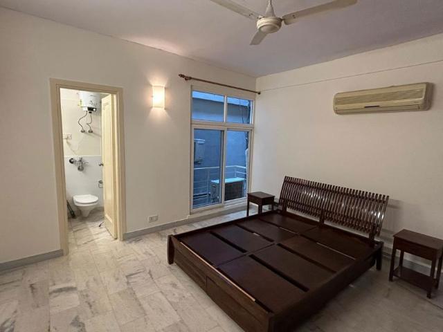 Property for rent in Moti Bagh, Delhi