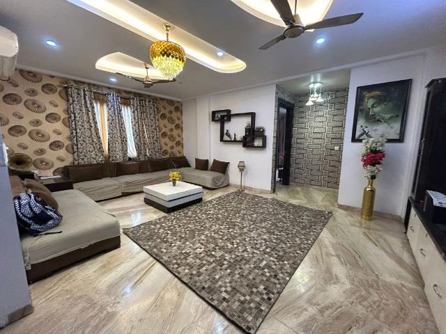 Property for rent in Connaught Place, Delhi