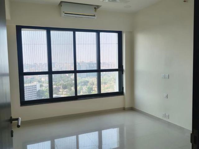 Flat for rent in Bandra East, Mumbai