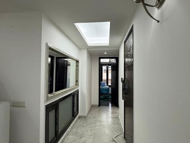 Property for rent in Deri