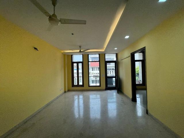 Property for rent in Deri