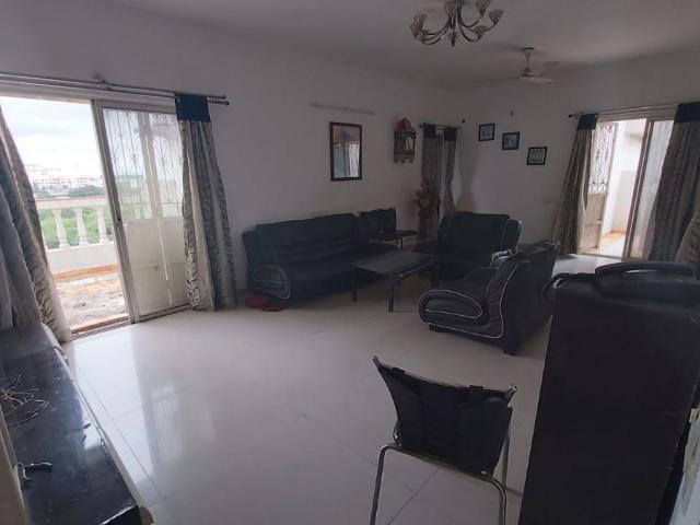 Flat for rent in Pimple Saudagar, Pimpri-Chinchwad