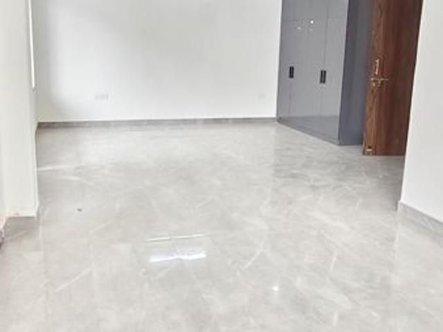 House for rent in Sector 105, Noida