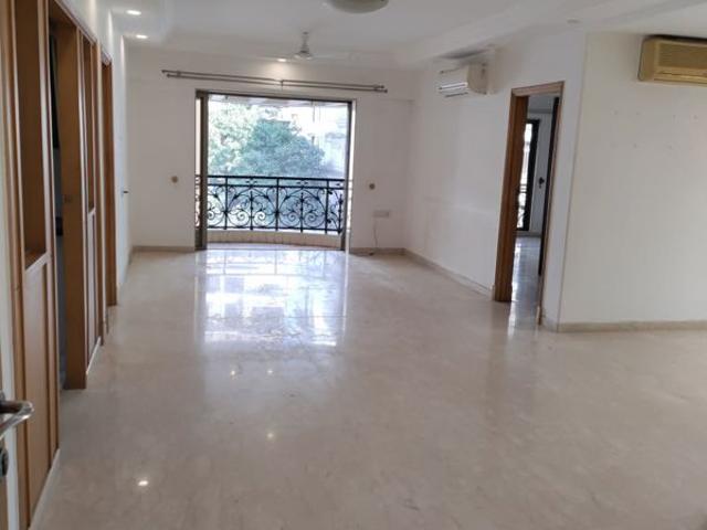 Flat for rent in Khar, Mumbai