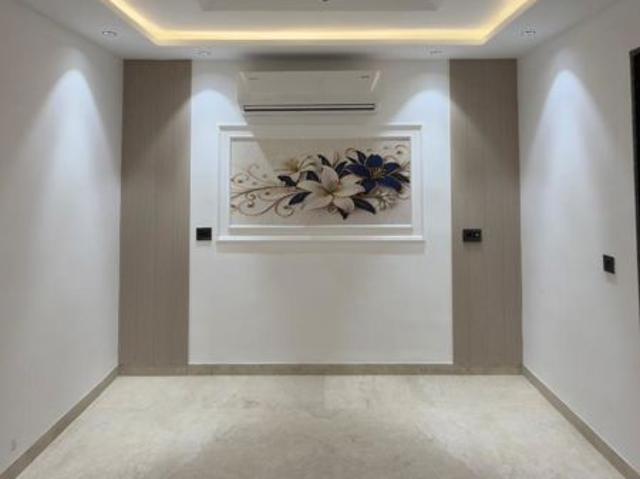 Property for rent in Greenfields Colony, Faridabad