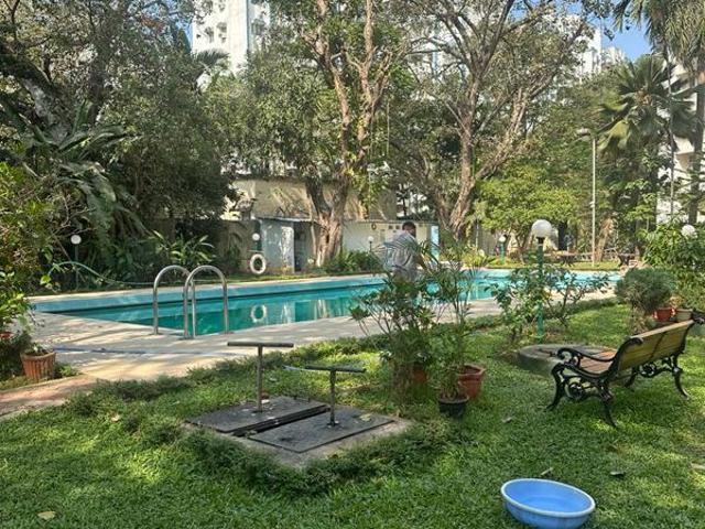 Flat for rent in Colaba, Mumbai City District