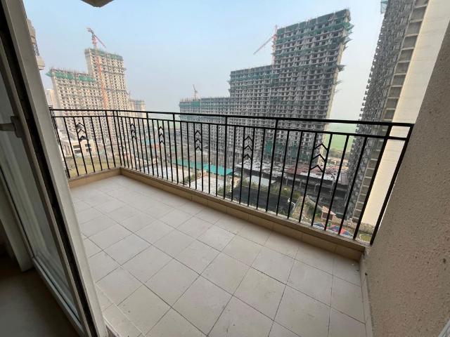 Flat for rent in Pious Orchads, Noida