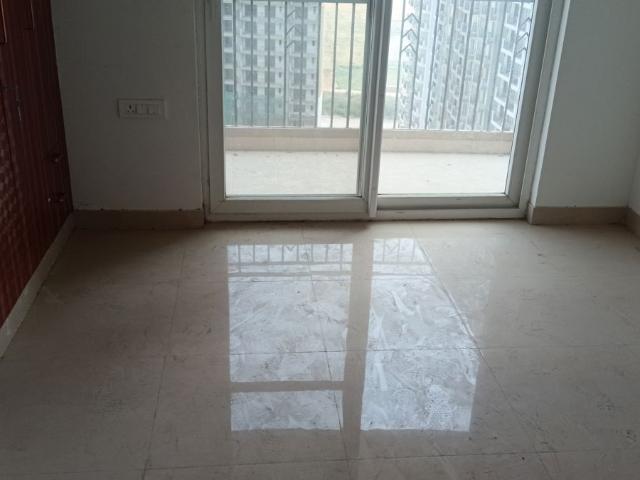Flat for rent in Pious Orchads, Noida