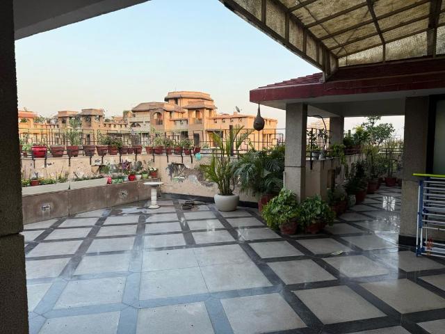 Flat for rent in Mamura, Noida