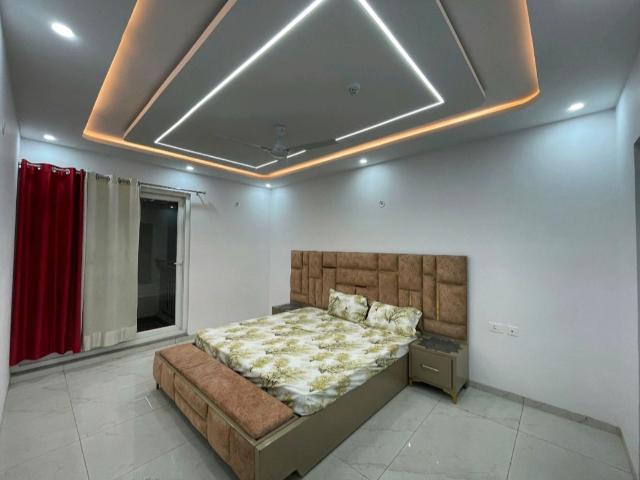 Flat for rent in Aminabad, Lucknow