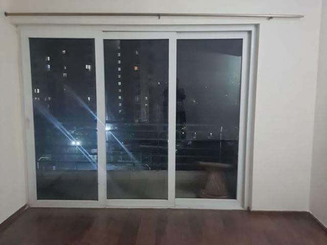 Flat for rent in Mahindra Aura, Gurugram