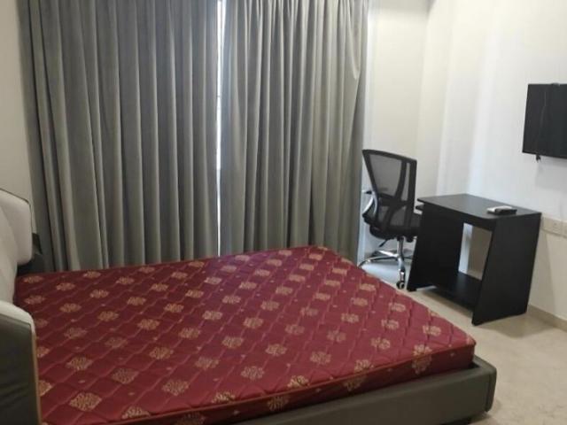 Flat for rent in Mahalakshmi, Mumbai City District