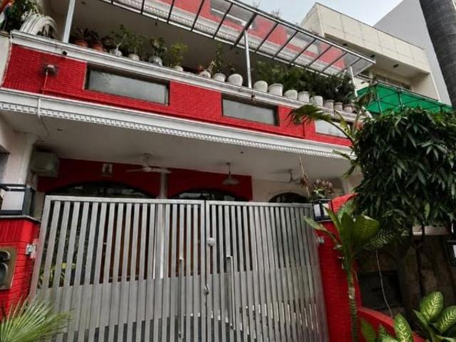 Property for rent in South Delhi, Deri