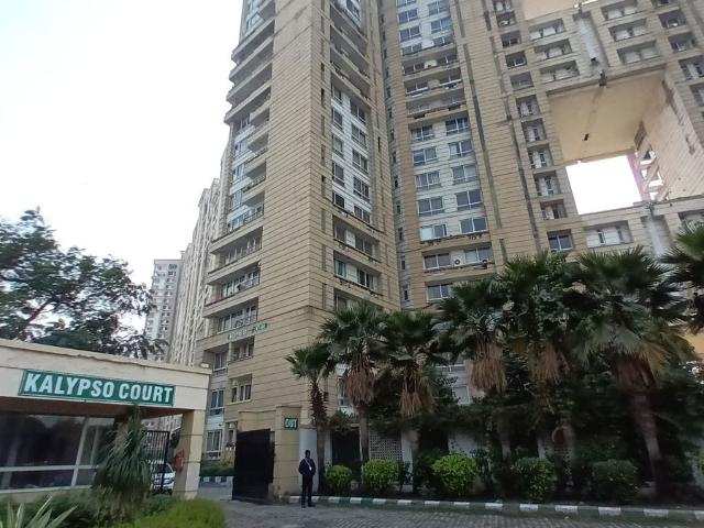 Flat for rent in Hazipur, Noida