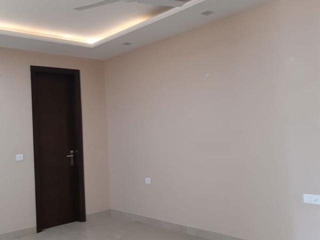 Property for rent in Deri